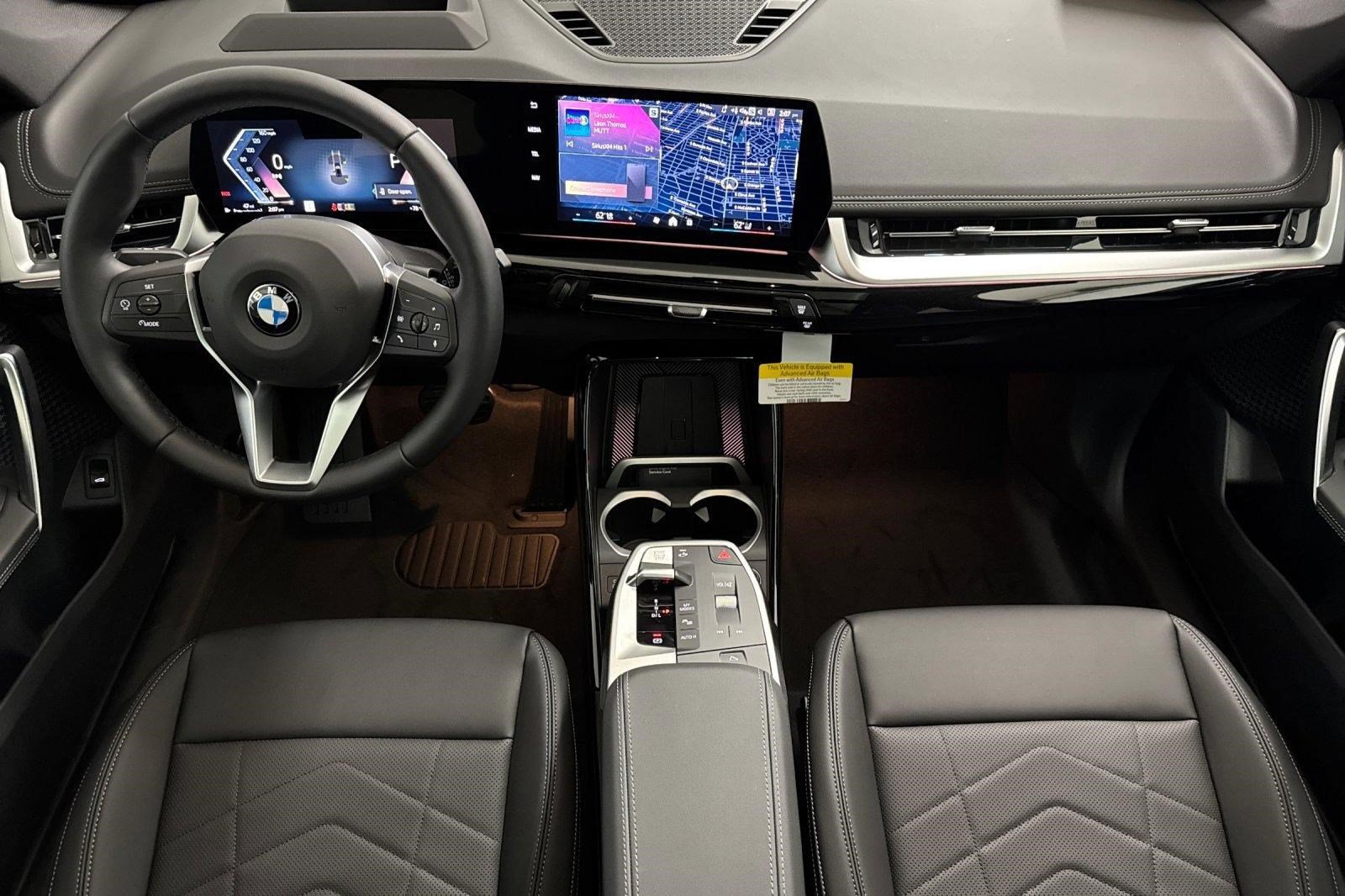 Used 2026 BMW X1 xDrive28i w/ Technology Package AWD/4WD image 15
