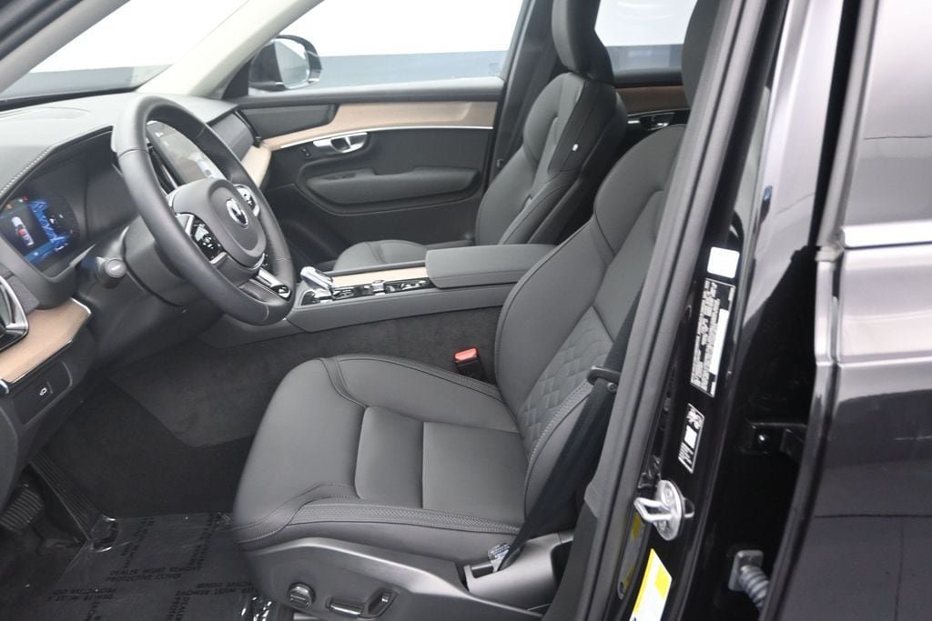 New 2026 Volvo XC90 B6 Plus AWD/4WD image 15