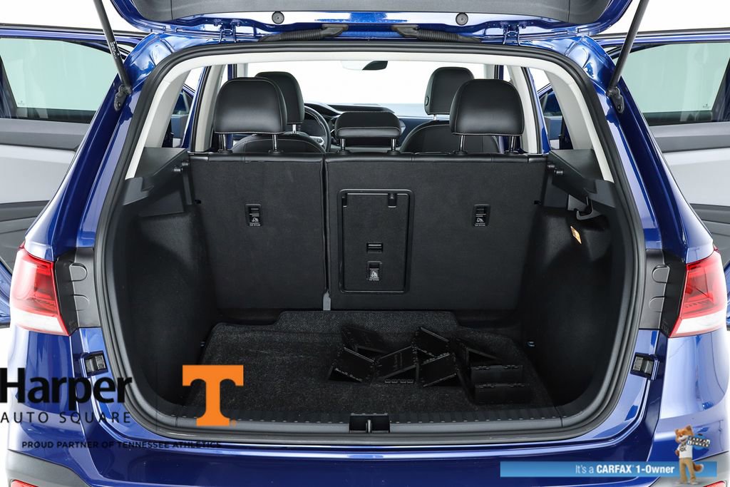 Used 2023 Volkswagen Taos SE w/ Panoramic Sunroof Package image 66