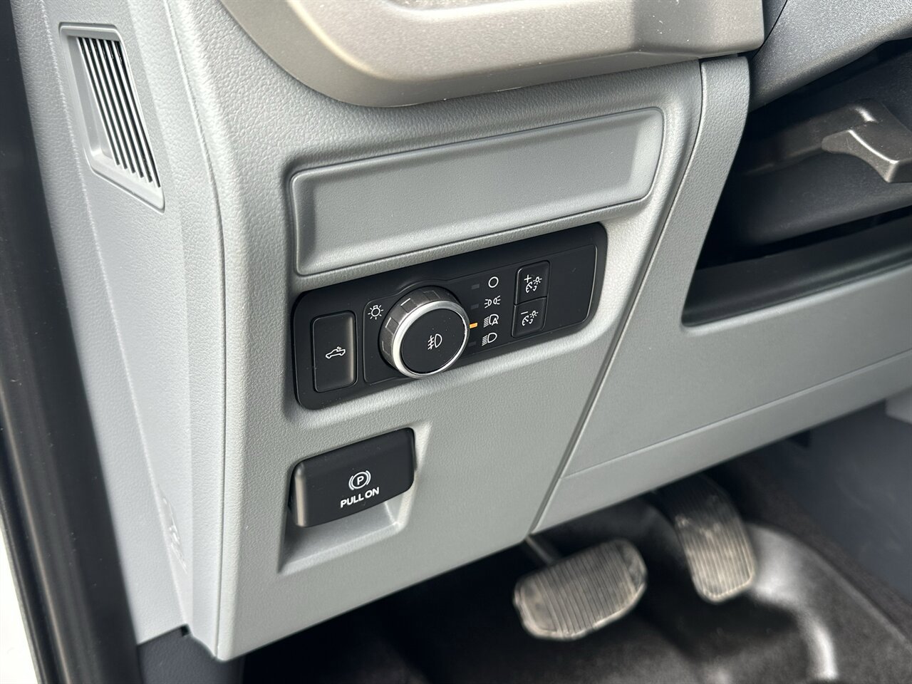 Used 2021 Ford F150 XLT AWD/4WD image 49