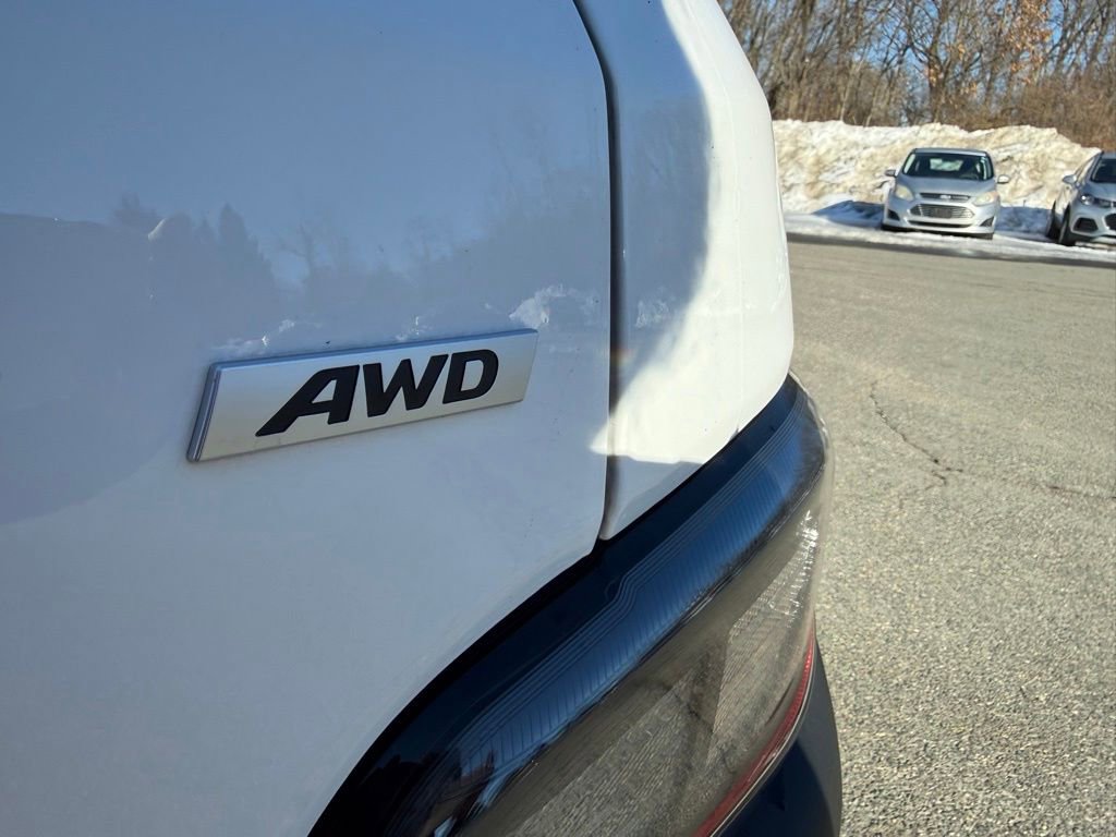 Certified 2023 Hyundai Kona SE w/ Cargo Package image 10