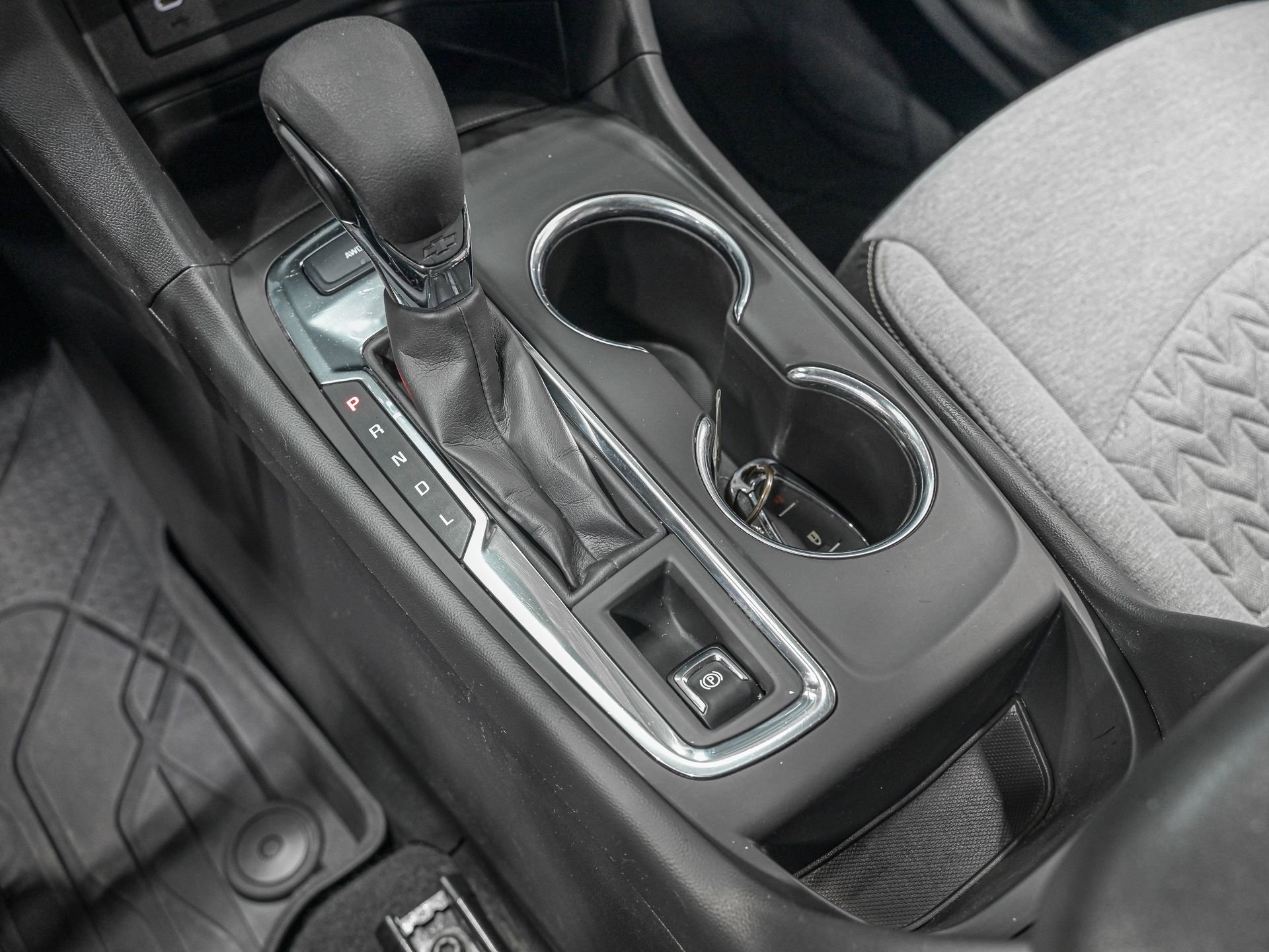 Used 2024 Chevrolet Equinox LS w/ LS Convenience Package image 22