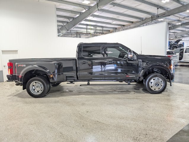 Used 2026 Ford F450 Platinum AWD/4WD image 2