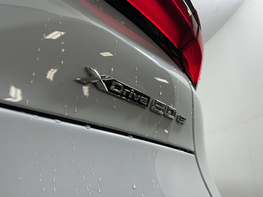 Certified 2025 BMW X5 xDrive50e w/ Executive Package AWD/4WD image 33