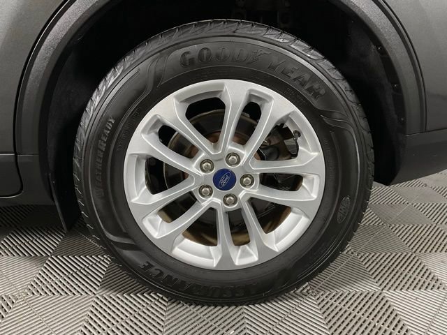 Certified 2020 Ford Escape SE image 10