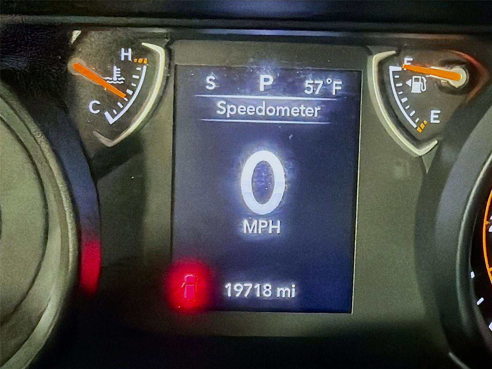 Used 2024 Jeep Wrangler Sport image 13