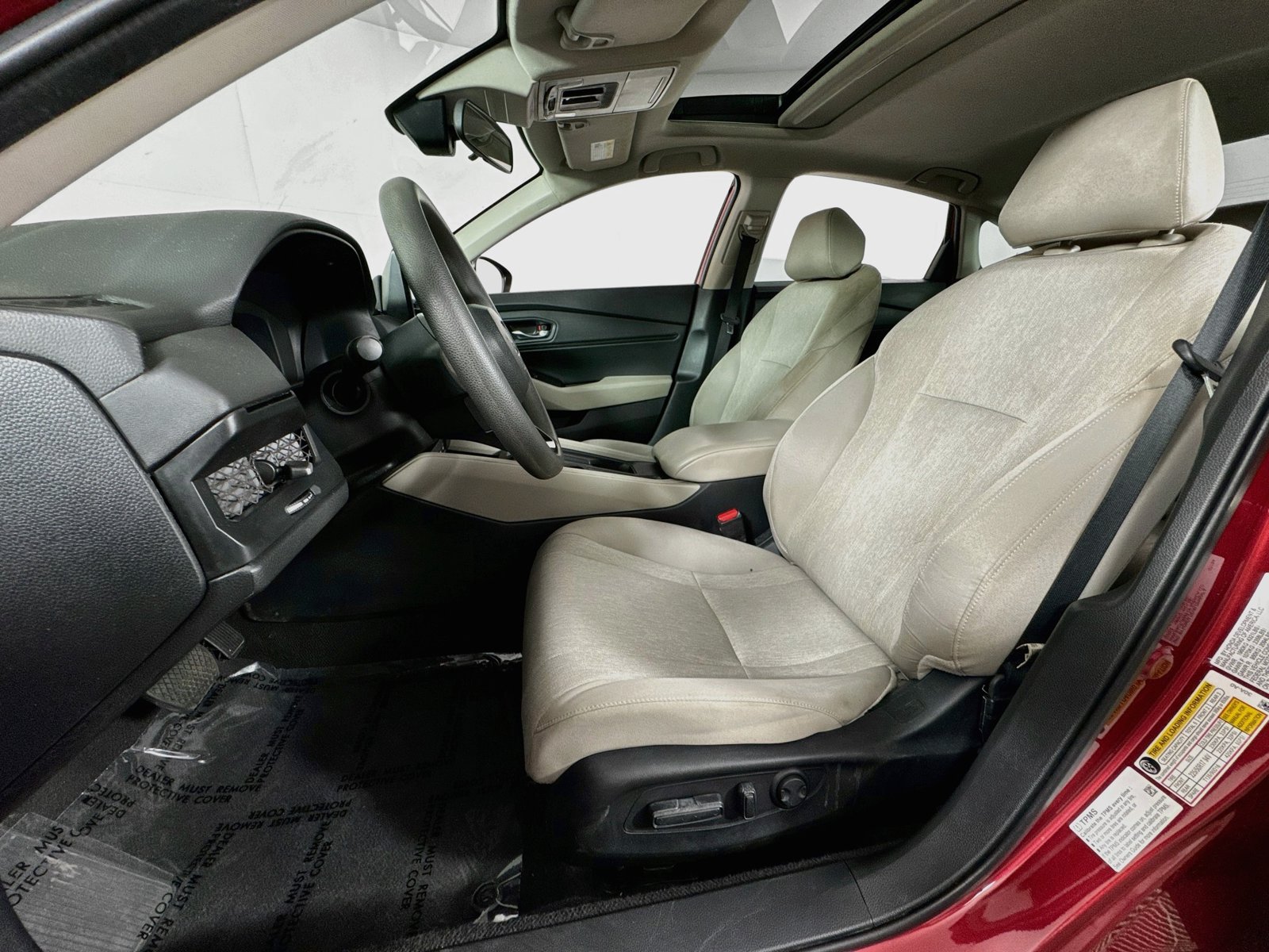 Used 2024 Honda Accord EX image 11