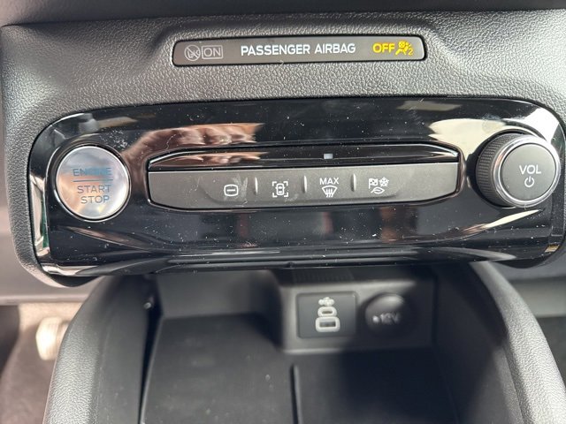 New 2025 Ford Escape ST-Line w/ Equipment Group 301A image 24