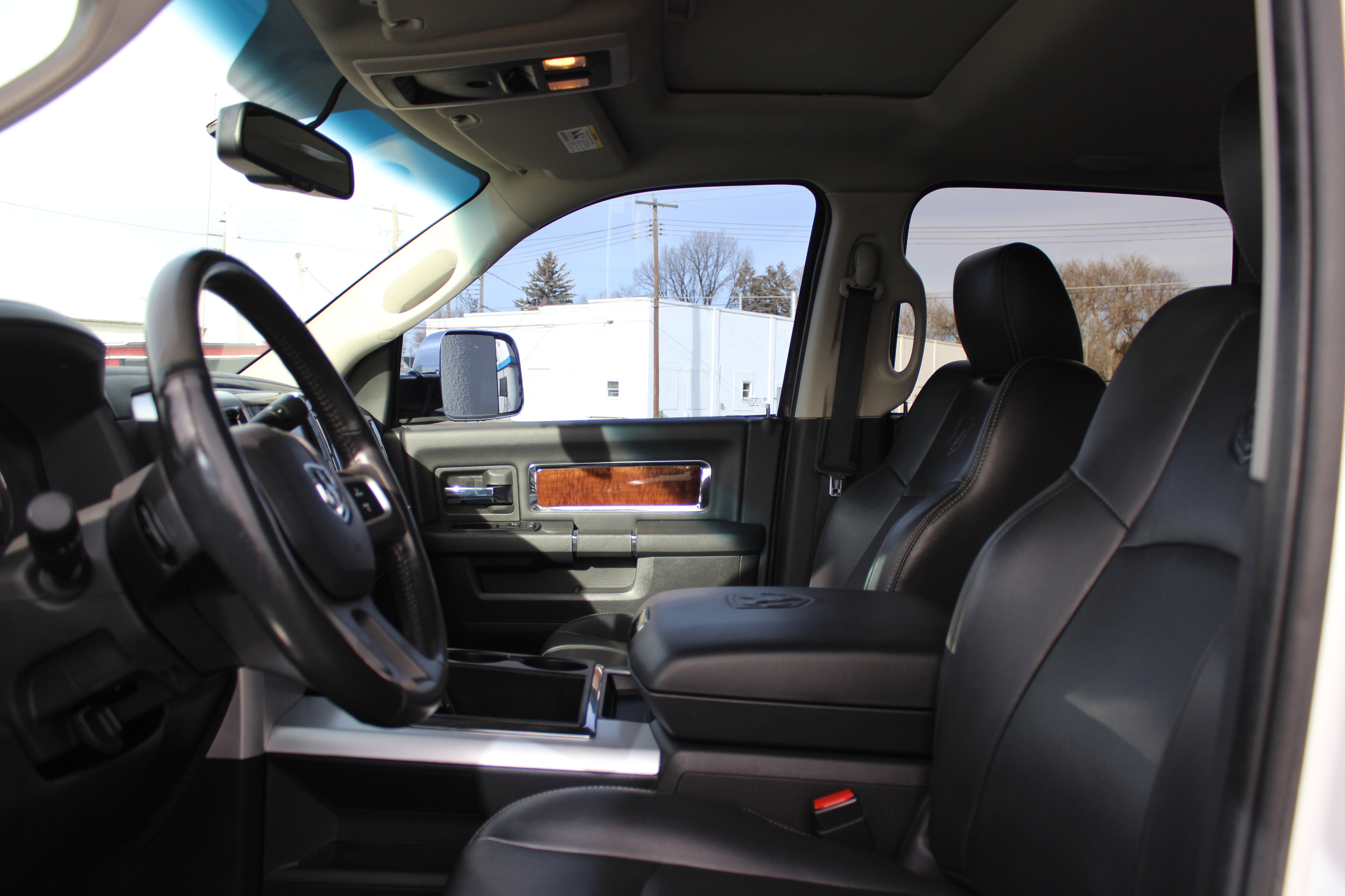 Used 2011 RAM 2500 Laramie w/ Protection Group image 22