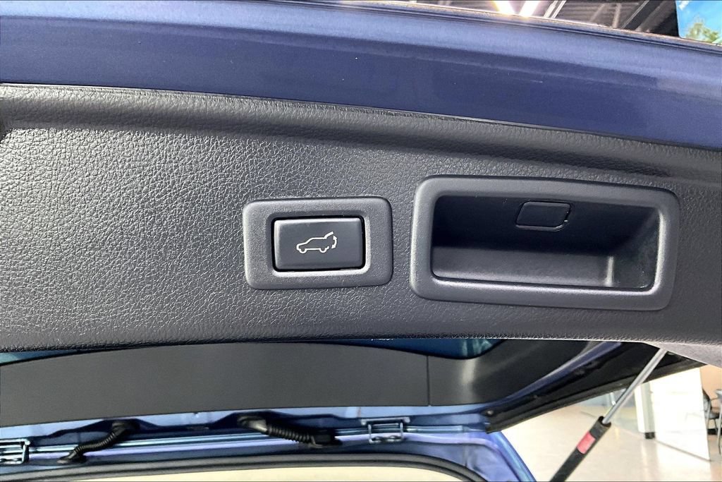 Used 2015 Subaru Forester 2.0XT Touring w/ Eyesight & Navigation System AWD/4WD image 24