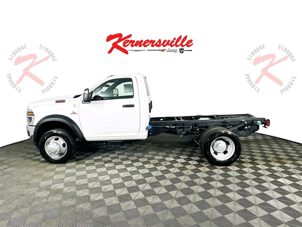 New 2025 RAM 4500 Tradesman image 4