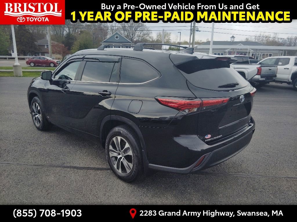 Used 2023 Toyota Highlander XLE AWD/4WD image 5