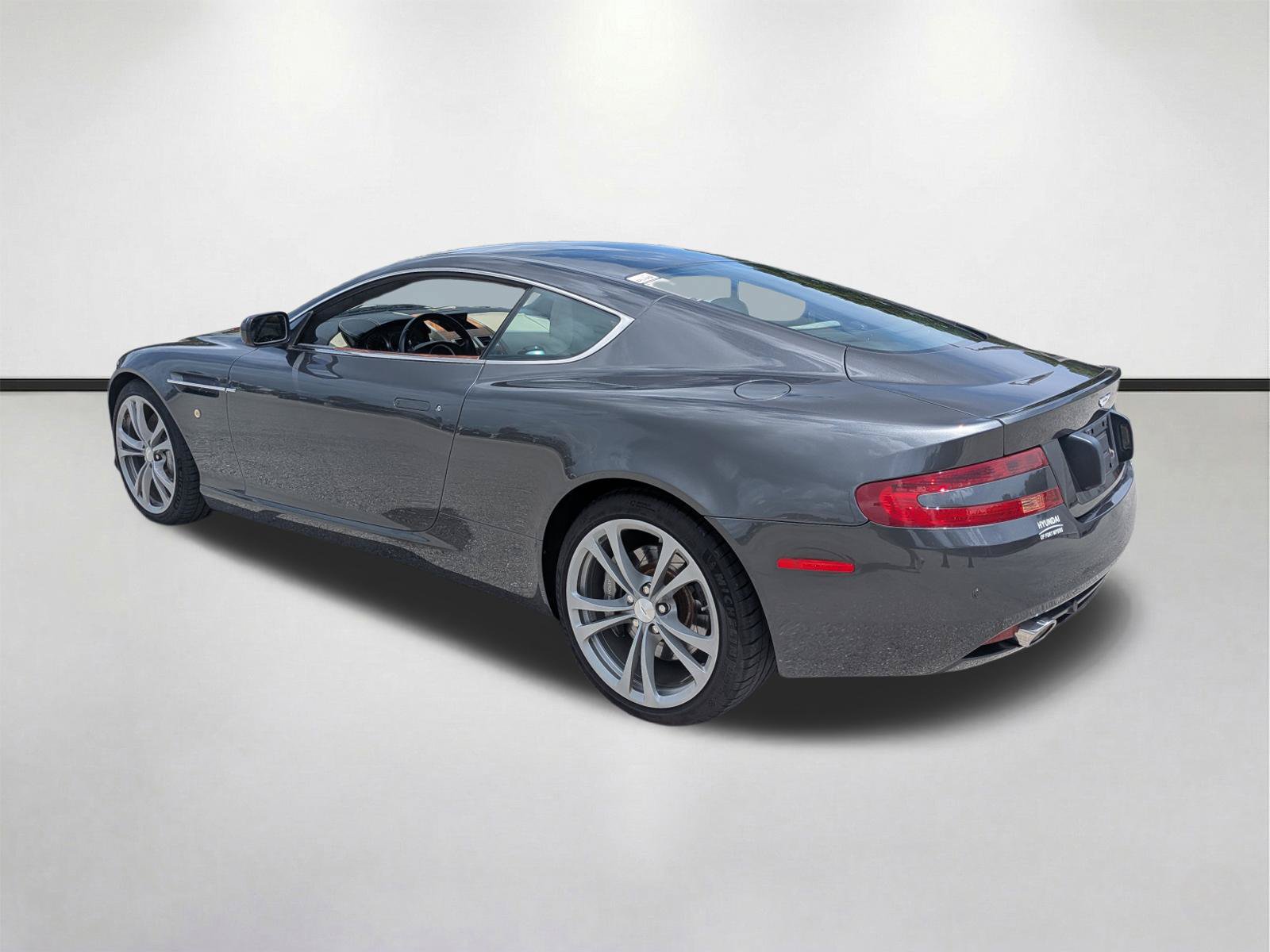 Used 2005 Aston Martin DB9 Coupe RWD image 6