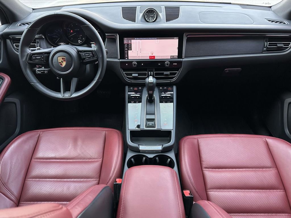 Used 2023 Porsche Macan GTS image 13