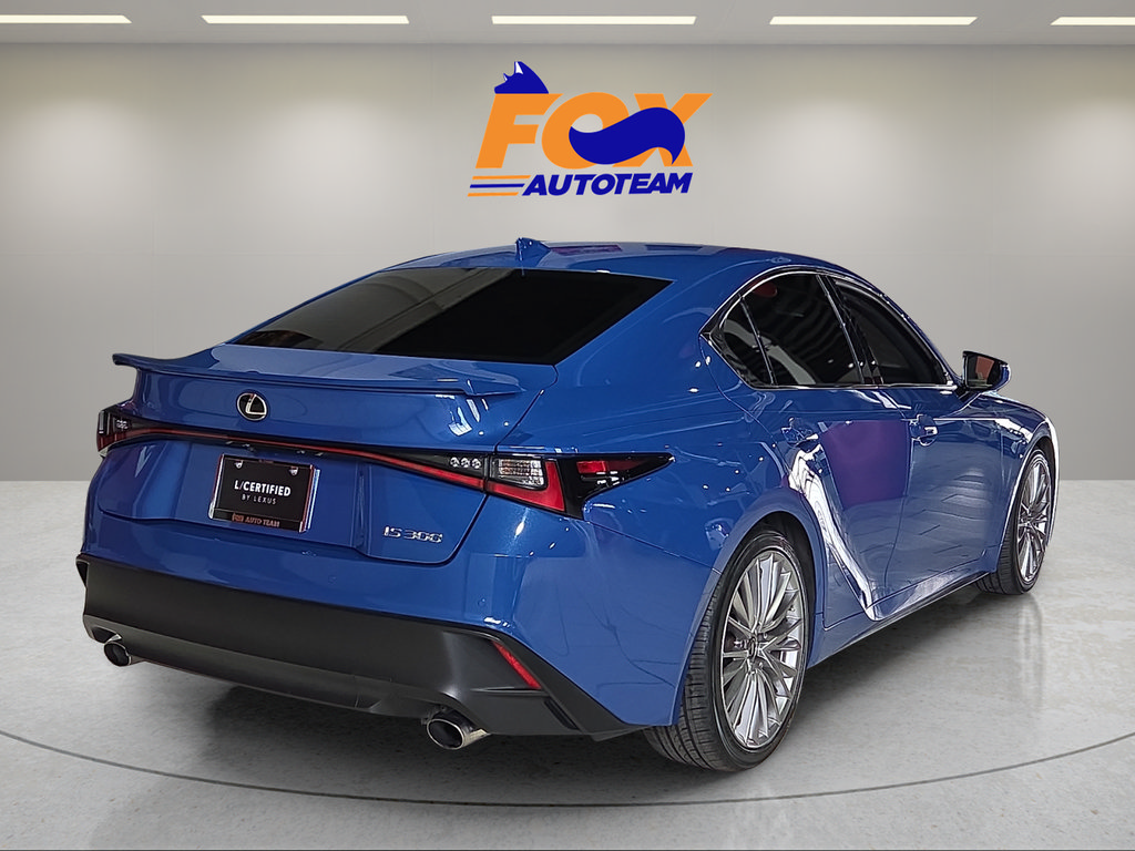 Used 2022 Lexus IS 300 w/ Premium Package RWD image 4