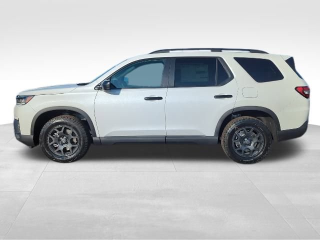 New 2026 Honda Pilot TrailSport image 10