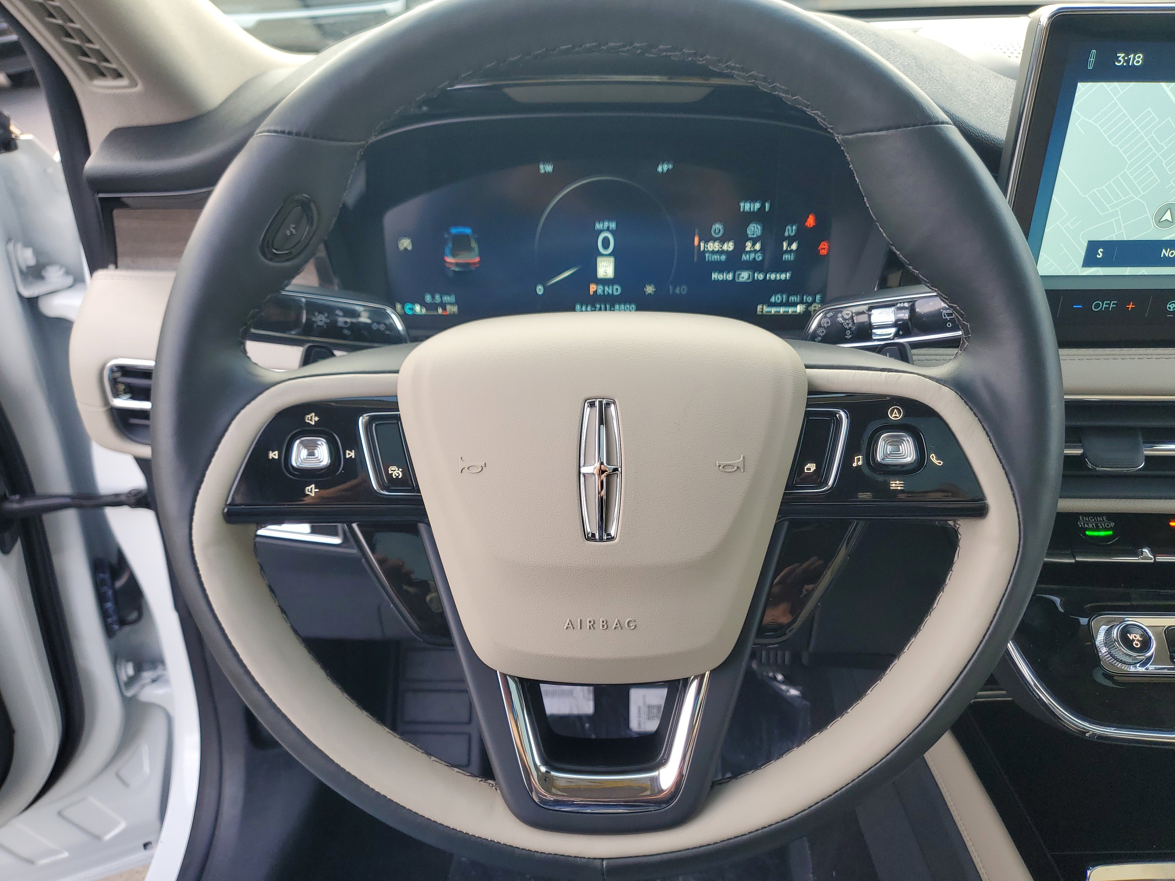 New 2026 Lincoln Corsair Reserve w/ Jet Appearance Package image 16