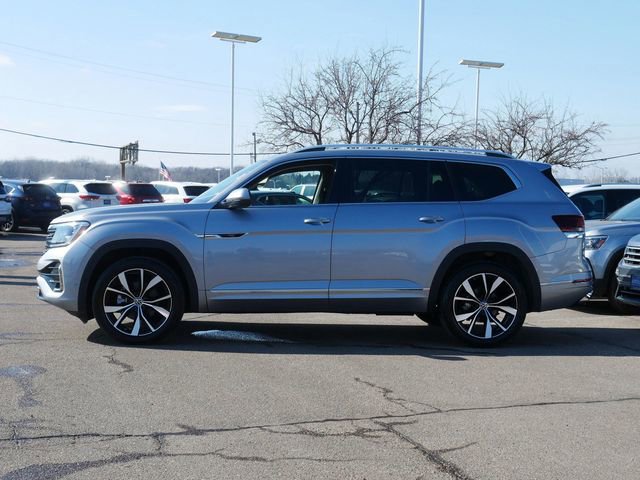 Certified 2025 Volkswagen Atlas SEL Premium R-Line image 4