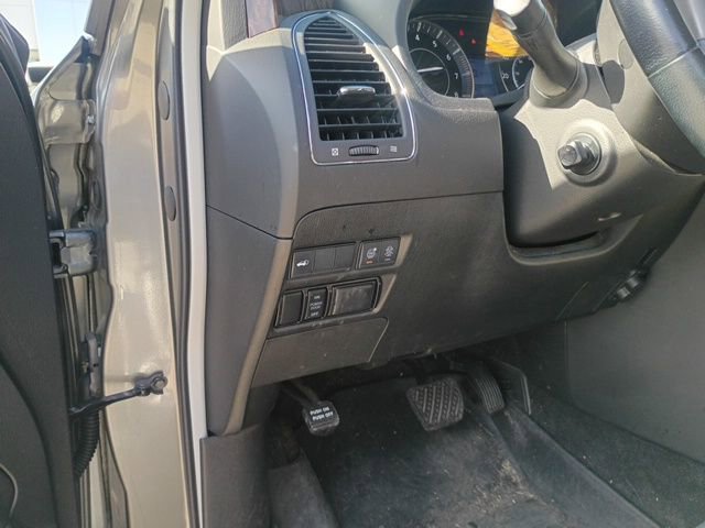 Used 2020 Nissan Armada SL w/ Premium Package image 36