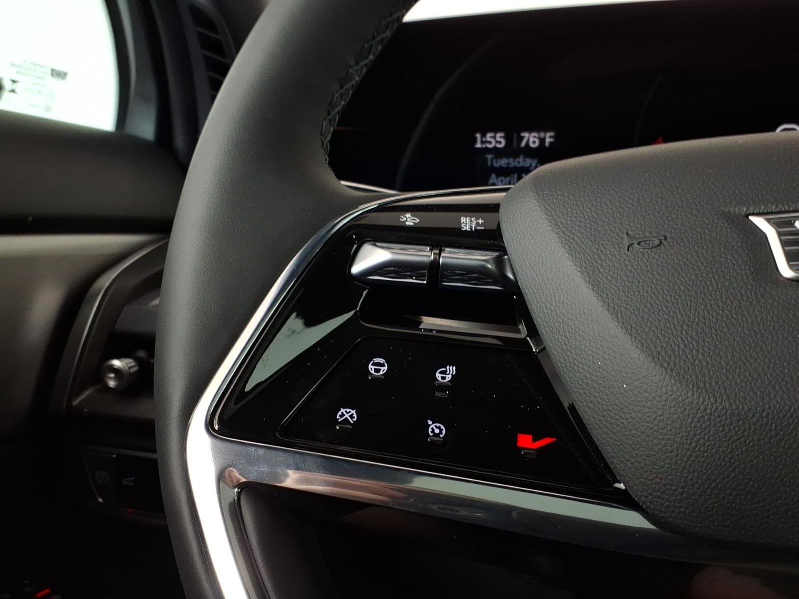New 2026 Cadillac Vistiq Sport w/ LPO, Floor Liner Package AWD/4WD image 22