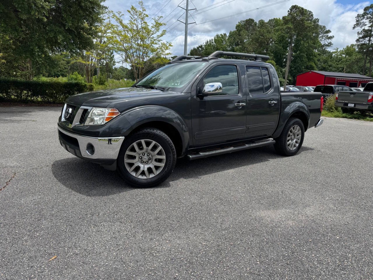 Used 2011 Nissan Frontier SL RWD image 30