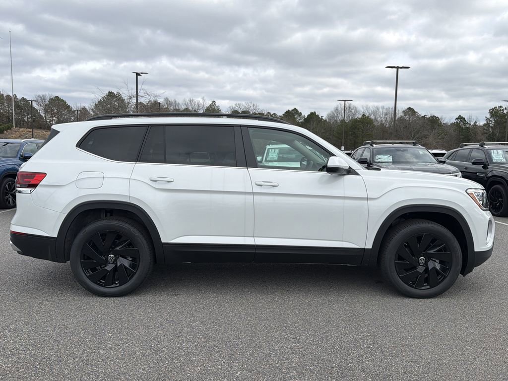 New 2026 Volkswagen Atlas SE image 6