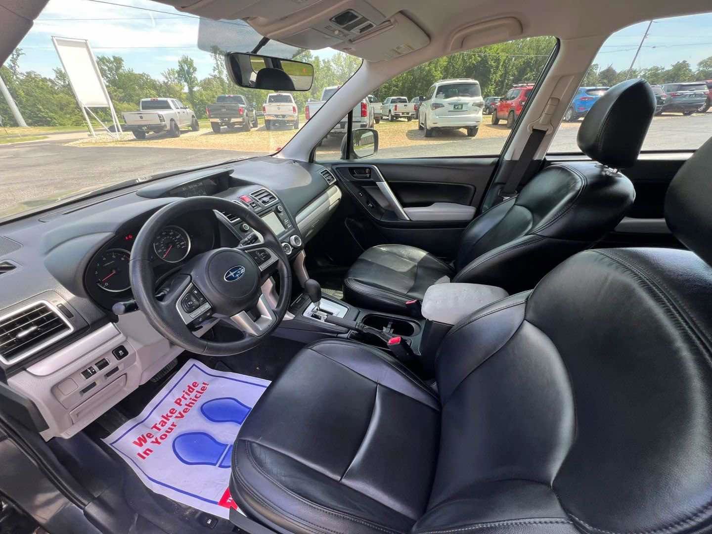 Used 2017 Subaru Forester 2.5i w/ Alloy Wheel Package AWD/4WD image 12
