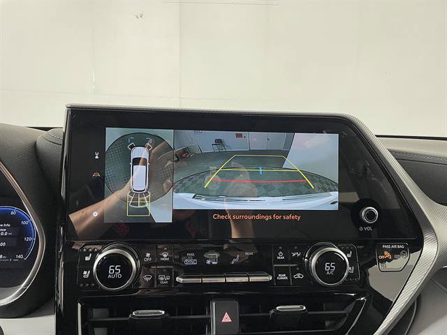 New 2026 Toyota Highlander Platinum AWD/4WD image 19