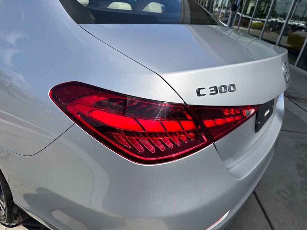 Used 2022 Mercedes-Benz C 300 Sedan image 14