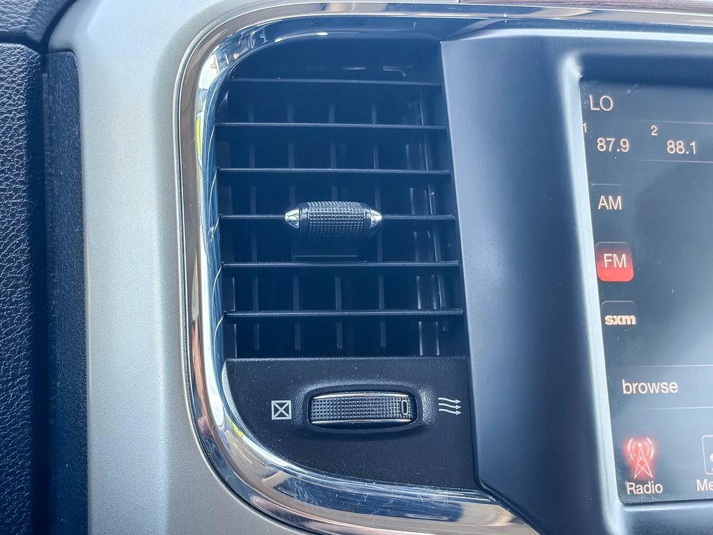 Used 2015 RAM 1500 Laramie w/ Convenience Group AWD/4WD image 26