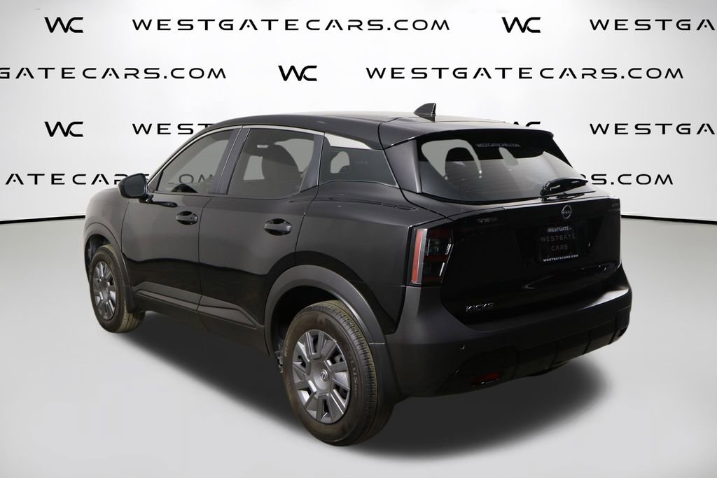 Used 2025 Nissan Kicks S w/ Charging Package image 40