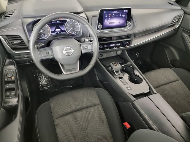 Used 2026 Nissan Rogue SV FWD image 33