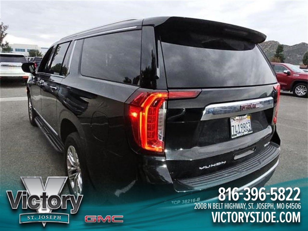 Used 2023 GMC Yukon XL SLT image 6