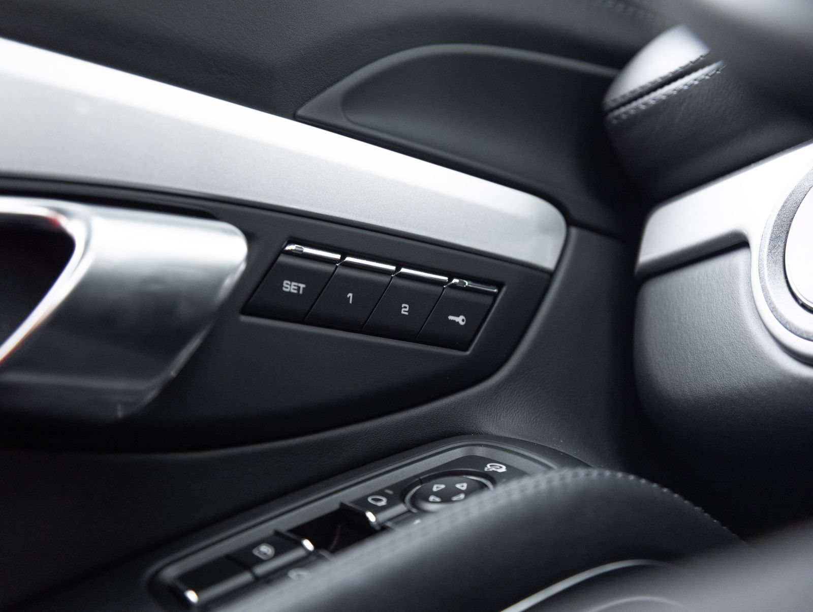 Certified 2022 Porsche 718 Cayman GTS RWD image 18