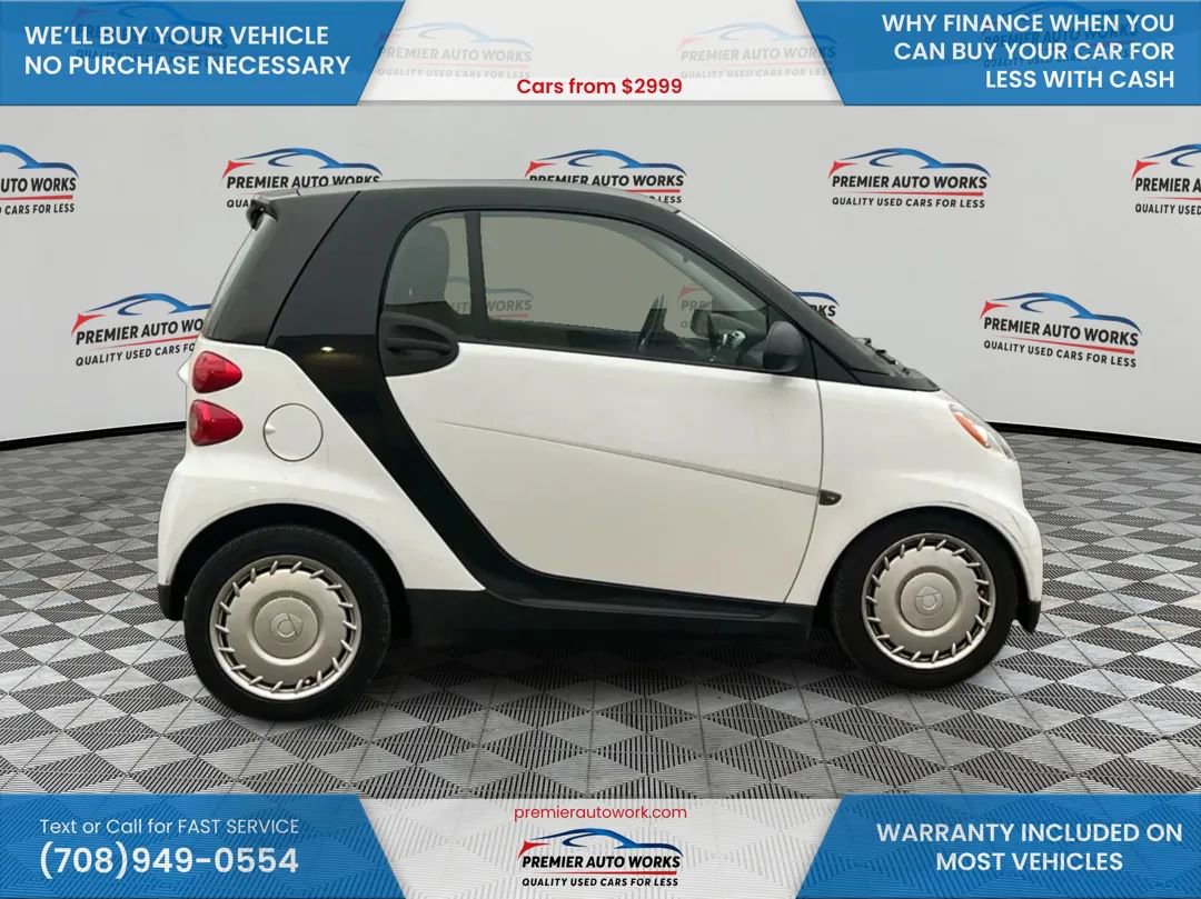 Used 2012 smart fortwo passion image 8
