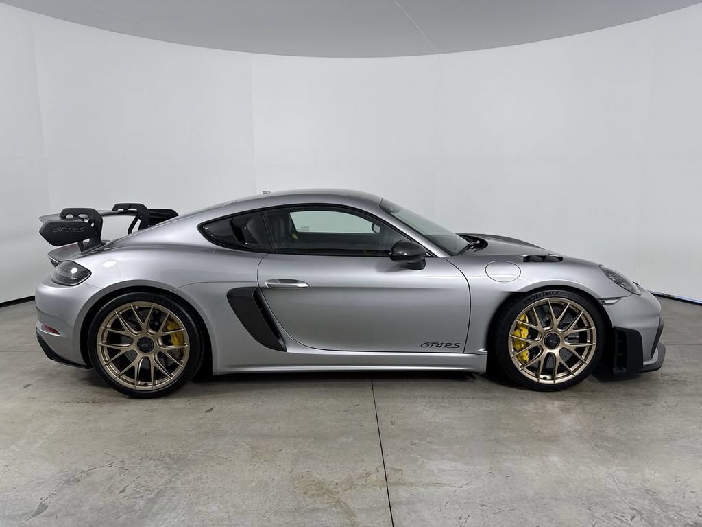 Certified 2024 Porsche 718 Cayman GT4 RS RWD image 8