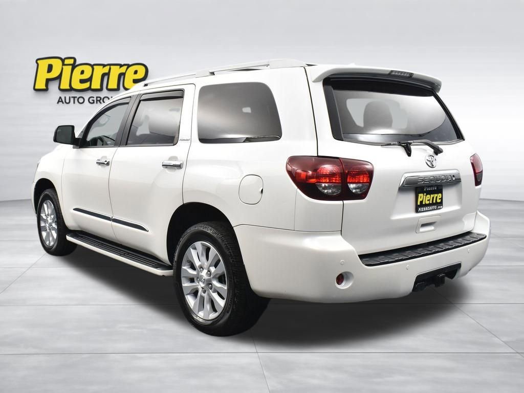 Used 2019 Toyota Sequoia Platinum AWD/4WD image 7