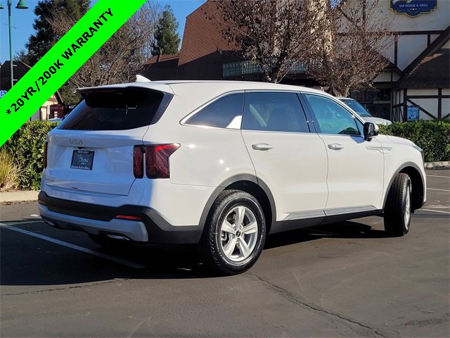 New 2026 Kia Sorento LX image 4