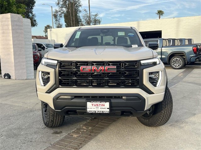 New 2026 GMC Canyon Elevation image 4