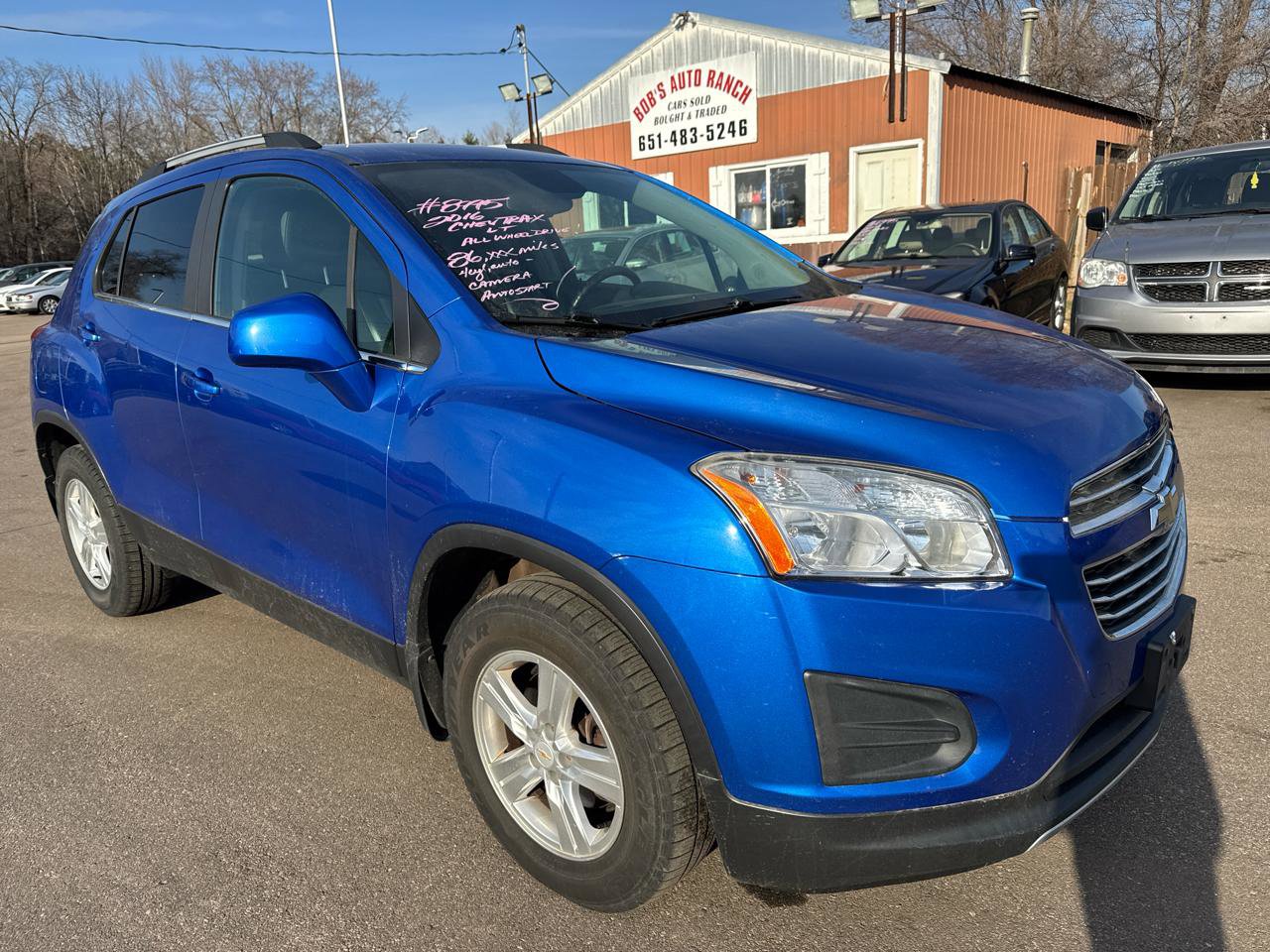 Used 2016 Chevrolet Trax LT w/ LT Convenience Package AWD/4WD image 3