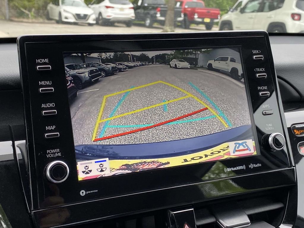Used 2024 Toyota Camry XLE FWD image 29