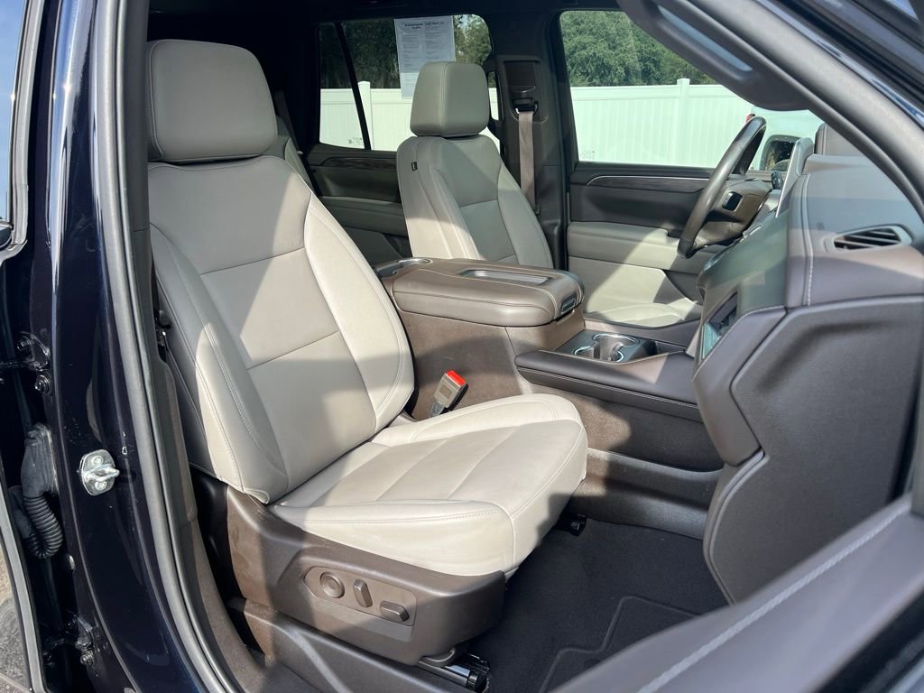 Used 2023 Chevrolet Tahoe LT w/ LT Signature Plus Package RWD image 21