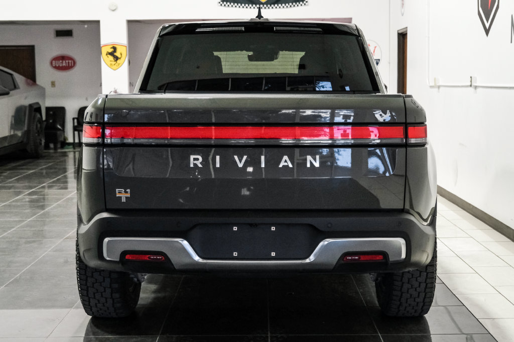 Used 2023 Rivian R1T Launch Edition AWD/4WD image 7