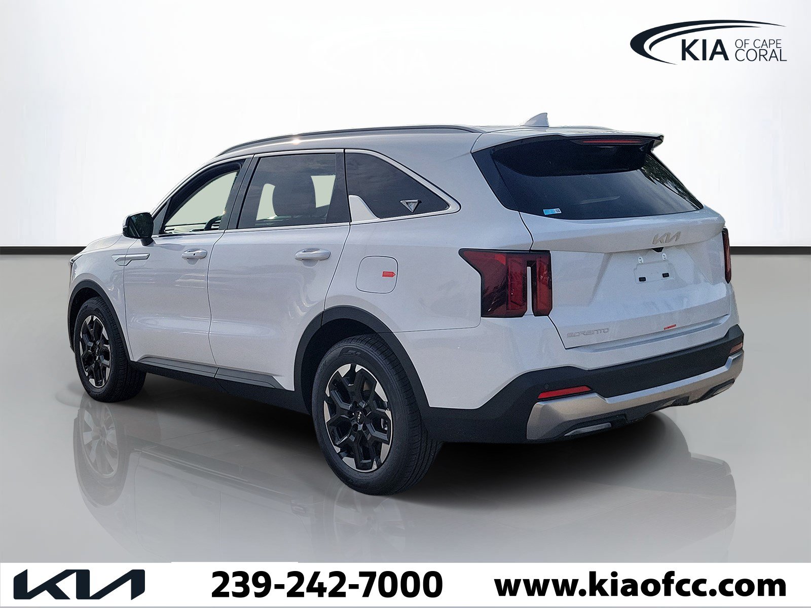 New 2026 Kia Sorento S FWD image 4