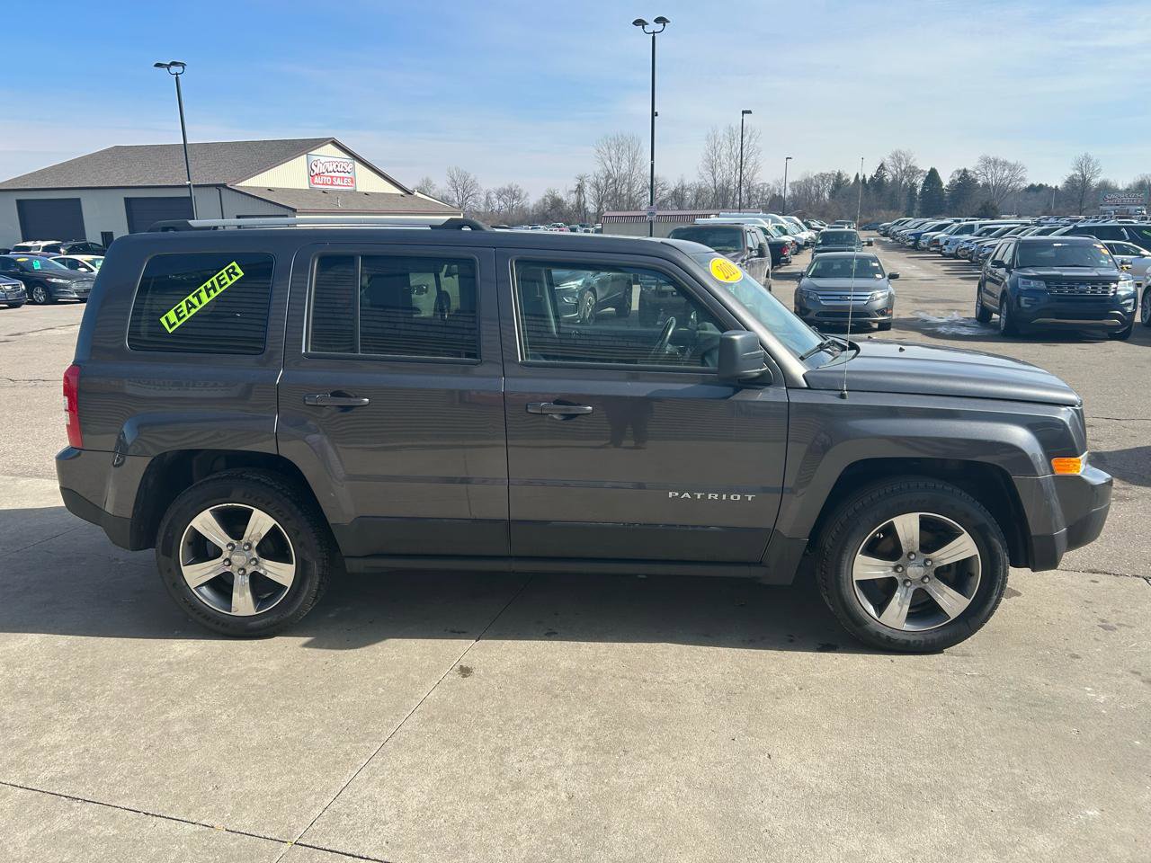 Used 2016 Jeep Patriot High Altitude image 4