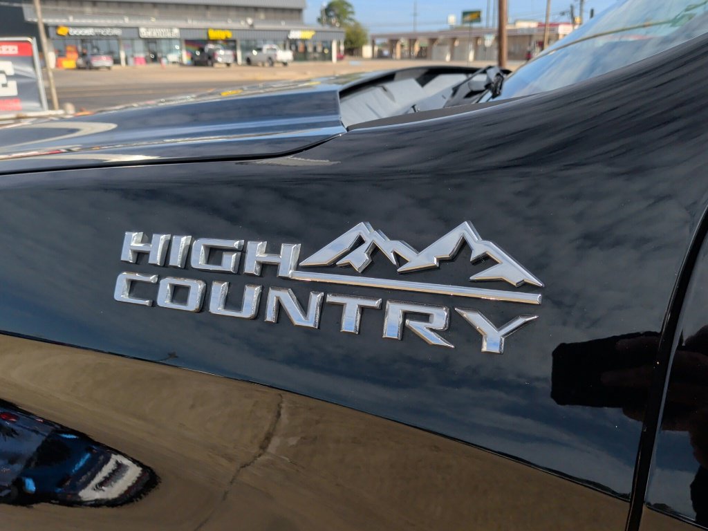Used 2019 Chevrolet Silverado 1500 High Country w/ Technology Package AWD/4WD image 51