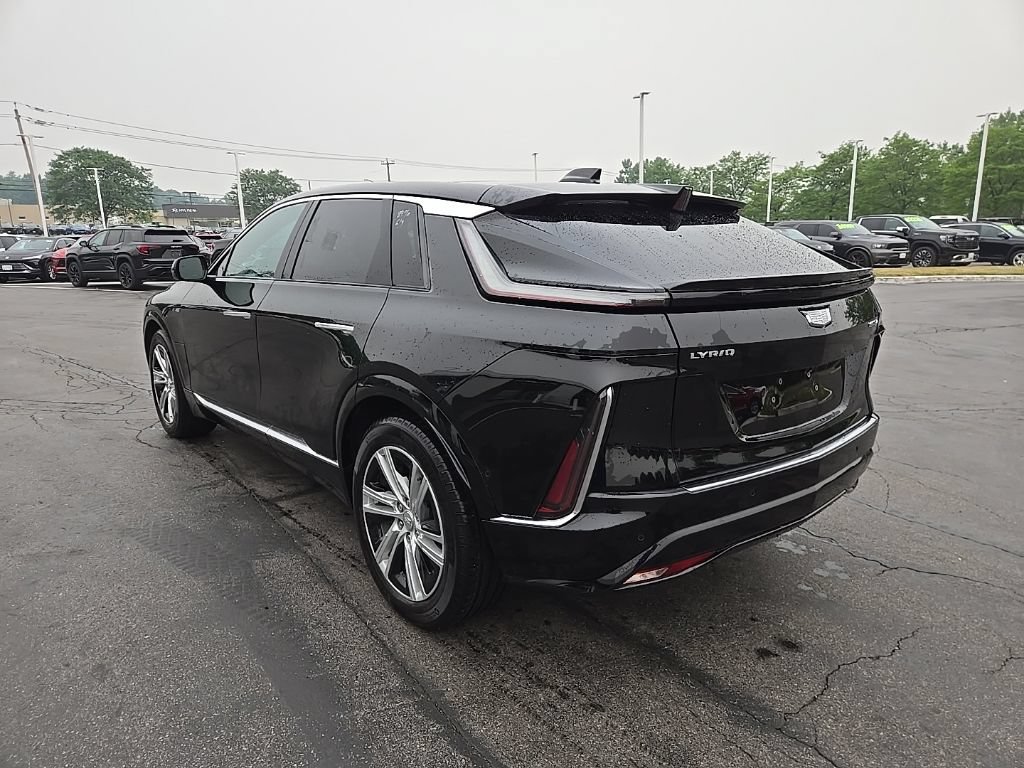 Certified 2024 Cadillac Lyriq Tech w/ Driver Assist Package AWD/4WD image 4
