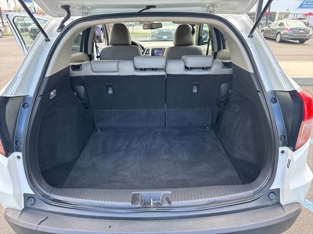Used 2017 Honda HR-V EX-L image 19