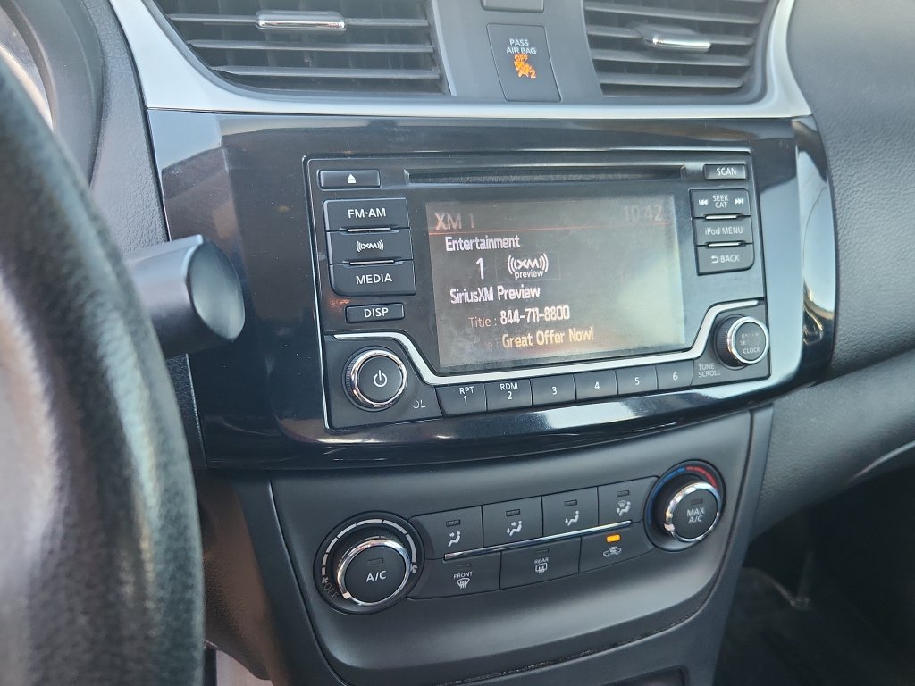 Used 2017 Nissan Sentra SV FWD image 22