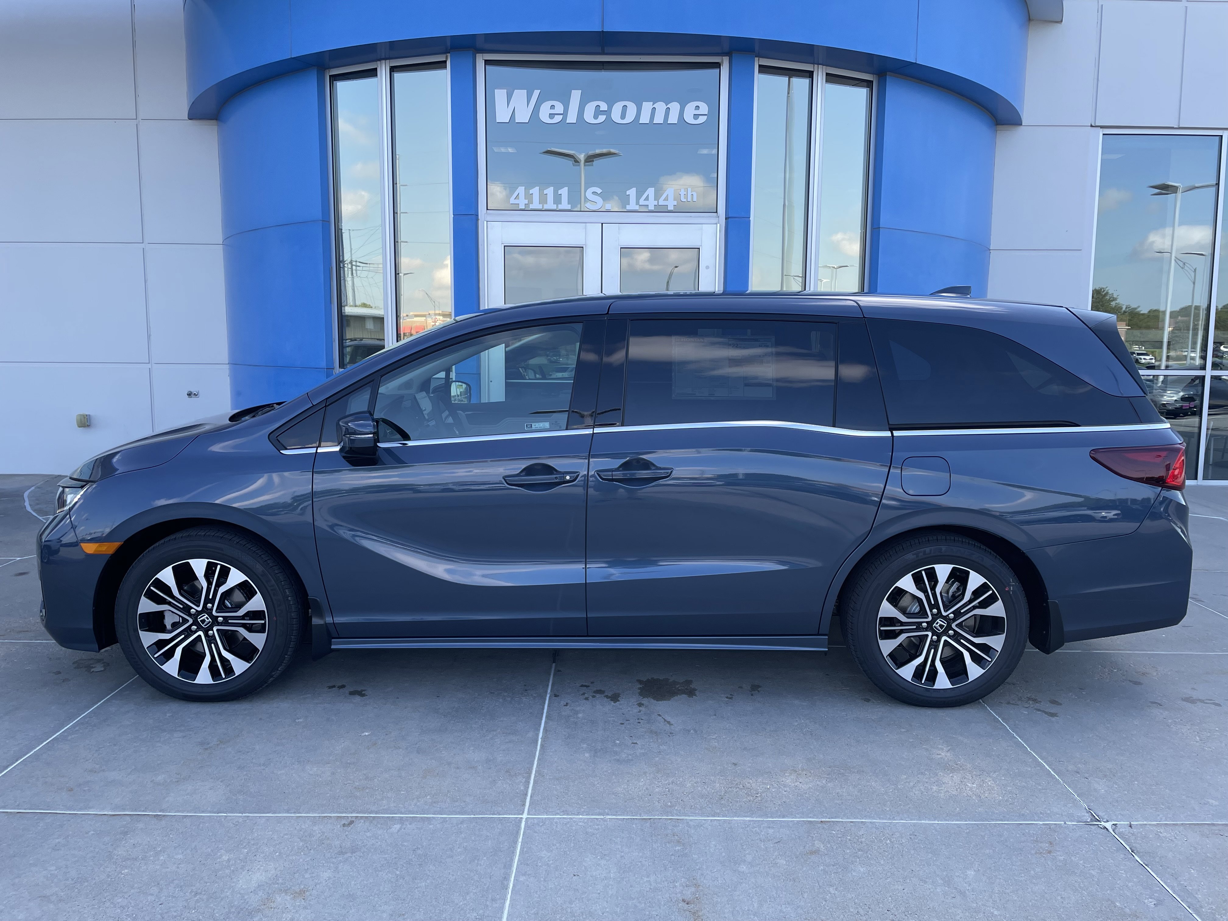 New 2026 Honda Odyssey Elite image 1